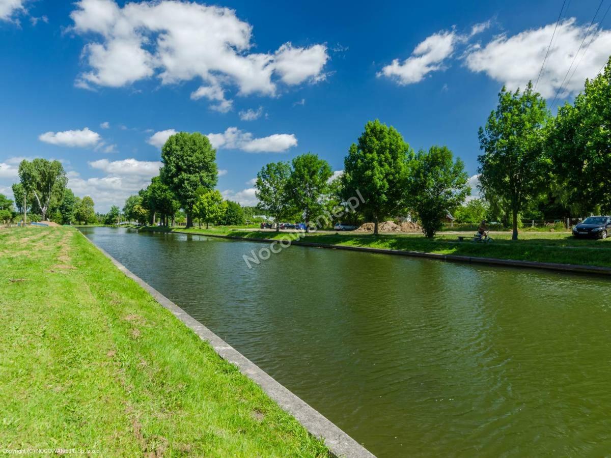 Domek Nad Kanalem Luczanskim Giżycko Exteriér fotografie